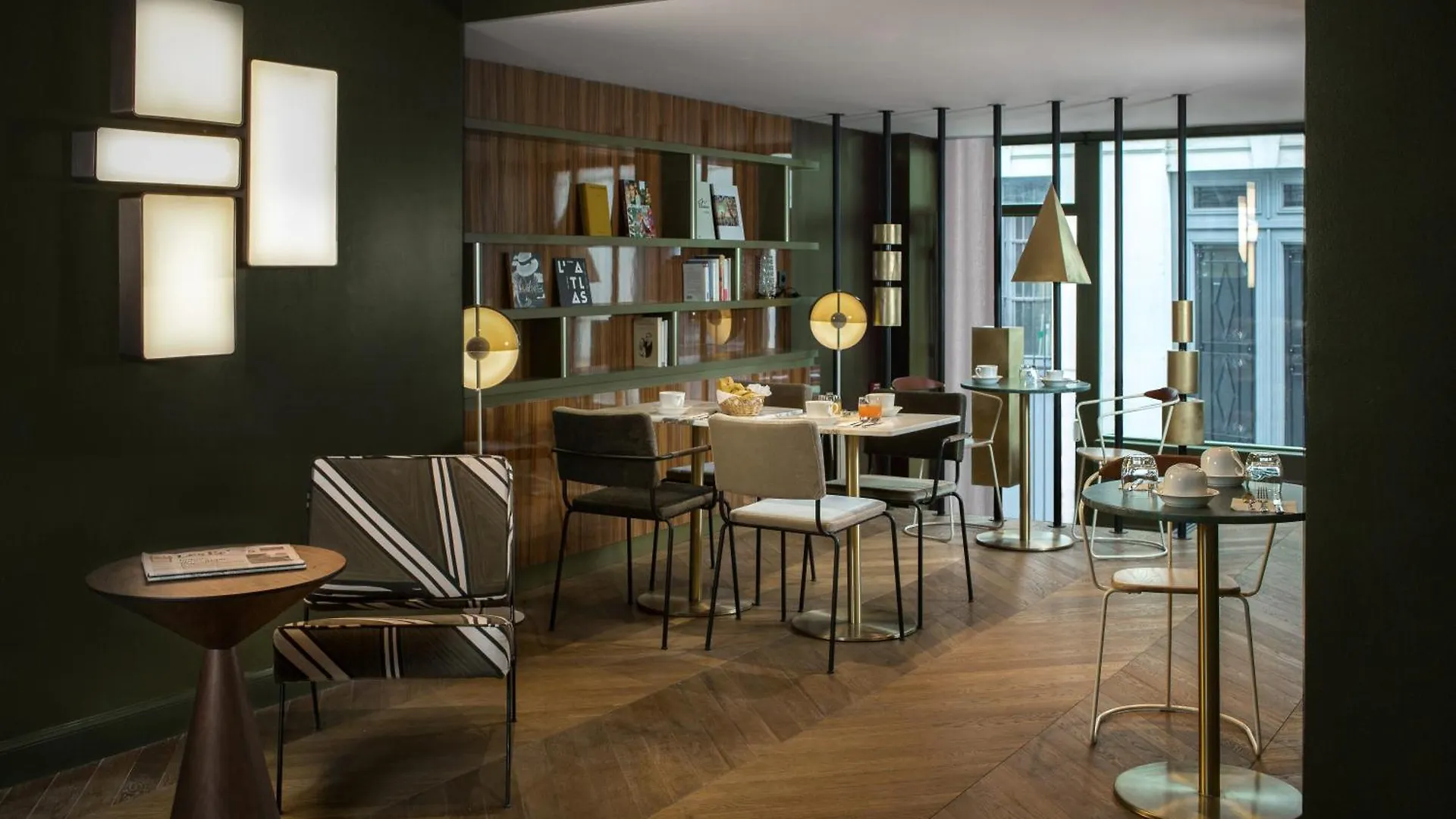Louvre Piemont Hotell 4*