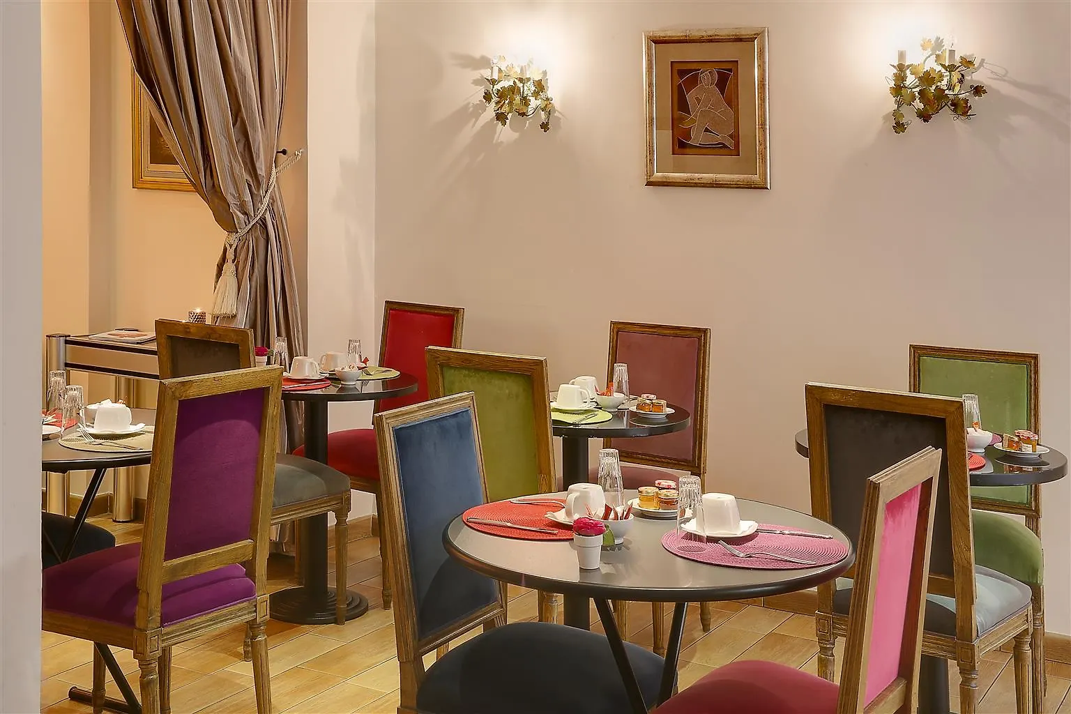 Louvre Piemont מלון 4*
