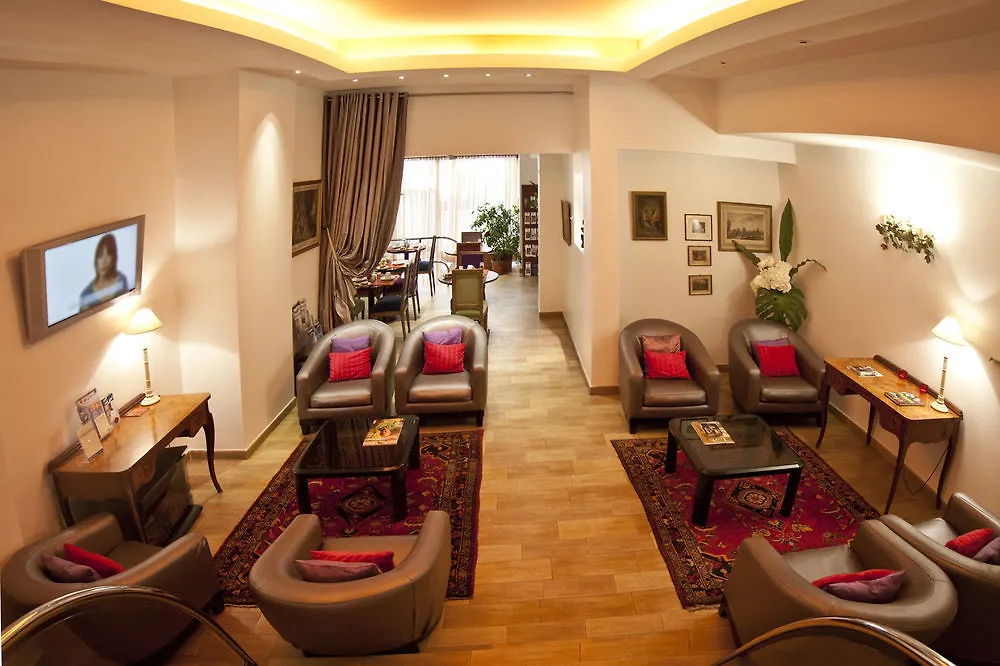 מלון Louvre Piemont 4*