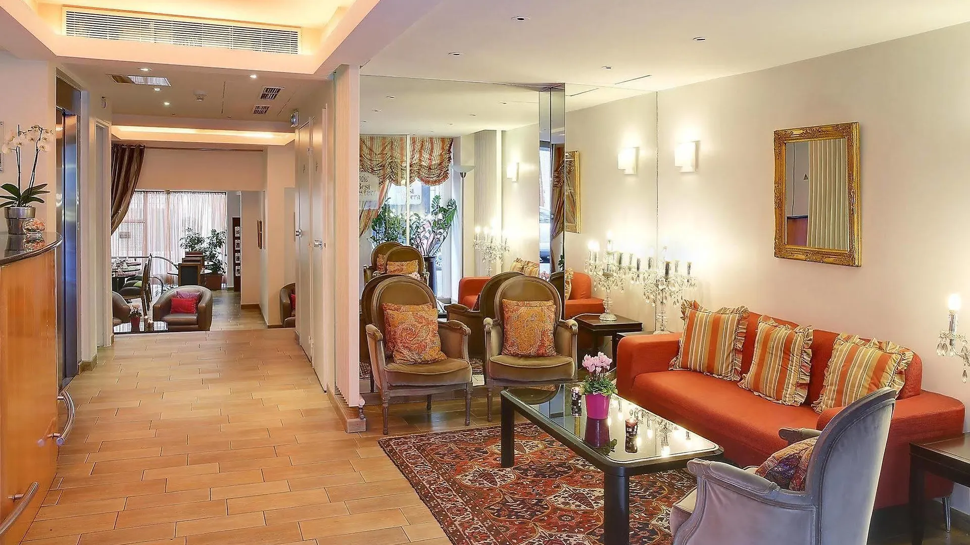 Louvre Piemont 4* פריז