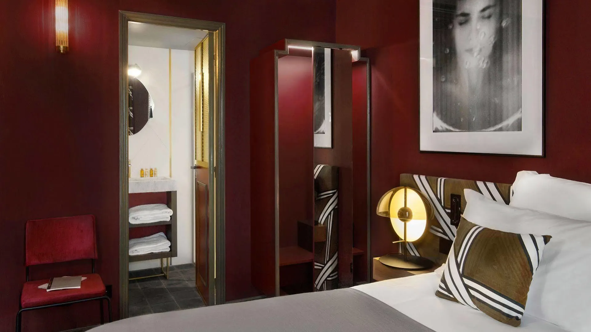 Louvre Piemont 4* Paris